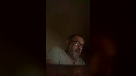 tomcop11111 online show from 08-03-26, 01:48