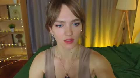 Lana online show from 07-05-26, 07:10