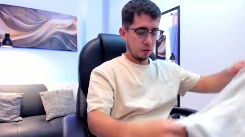 Tomas online show from 06-30-26, 12:28