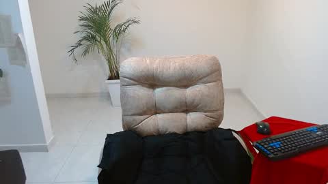 tommy160920 online show from 12-03-25, 01:53