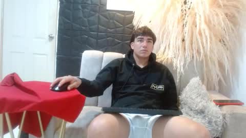 tommy160920 online show from 12-05-25, 01:31