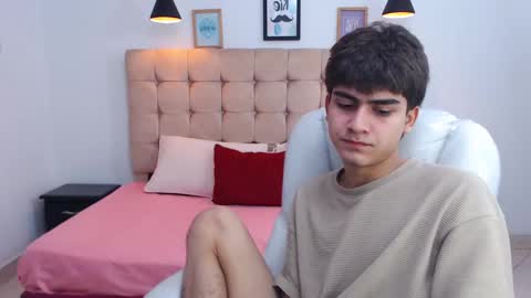 Tommy  online show from 01-24-25, 06:35