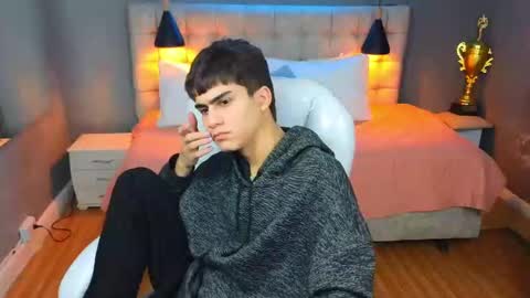 Tommy  online show from 03-12-25, 07:02