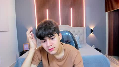 Tommy  online show from 09-20-25, 03:40