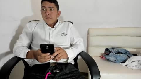 tommy_2456 online show from 01-07-25, 01:17