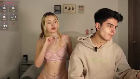 Snapshot of tommy_and_sophie chatting on 09-25-25, 05:27 tommy and sophie online show from 09-25-25, 05:27