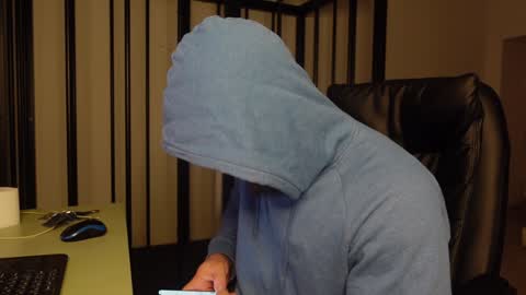  tommy burnzzz  online show from 12-21-24, 02:41