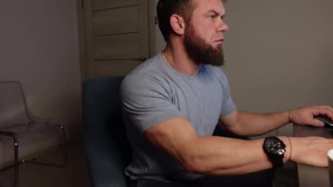  tommy burnzzz  online show from 12-31-24, 02:29