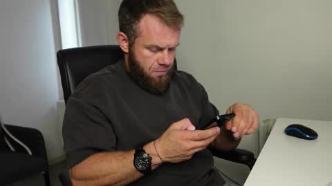  tommy burnzzz  online show from 10-06-25, 10:45