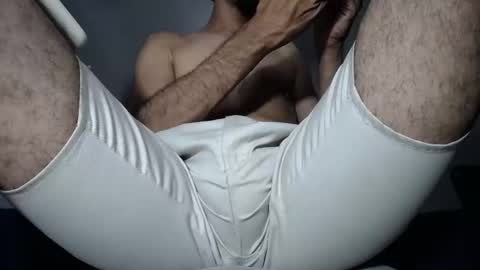   Thomas    online show from 01-10-25, 08:04