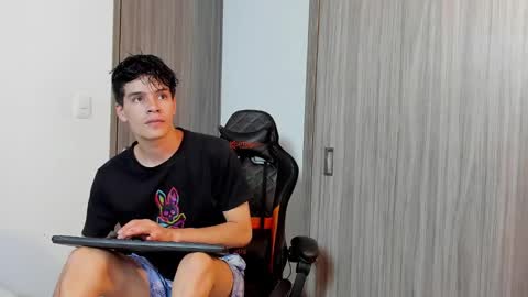   online show from 02-13-25, 12:46