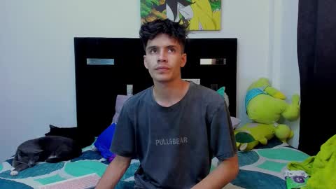 Snapshot of tommy_carlos chatting on 02-08-26, 07:12 online show from 02-08-26, 07:12