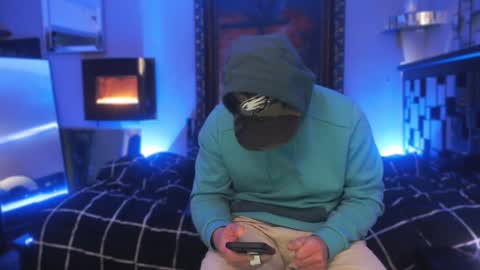 Tommy online show from 01-28-25, 03:04