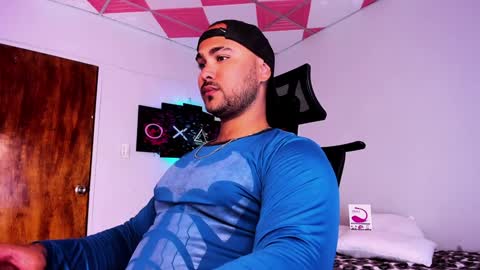 tommy_sccott online show from 01-04-25, 03:18