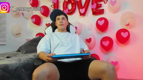 Snapshot of tommy_vm chatting on 02-16-25, 01:36 Tommy online show from 02-16-25, 01:36