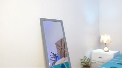 Snapshot of tommyfoxboy chatting on 12-05-24, 04:12 Tommy Foxboy online show from 12-05-24, 04:12