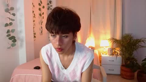 Snapshot of tommyfoxboy chatting on 02-01-25, 03:50 Tommy Foxboy online show from 02-01-25, 03:50