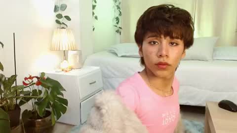 Snapshot of tommyfoxboy chatting on 02-27-25, 02:54 Tommy Foxboy online show from 02-27-25, 02:54