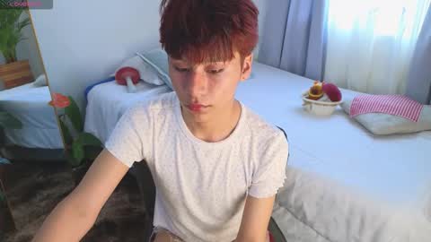 Snapshot of tommyfoxboy chatting on 10-17-25, 01:03 Tommy Foxboy online show from 10-17-25, 01:03