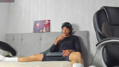 Snapshot of tommyhot7 chatting on 06-21-26, 07:16 tommyhot7 online show from 06-21-26, 07:16