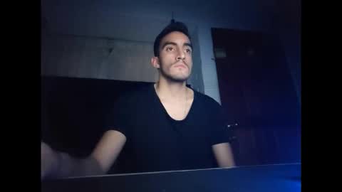 Snapshot of tommypv20 chatting on 11-25-25, 05:07 Tommy online show from 11-25-25, 05:07