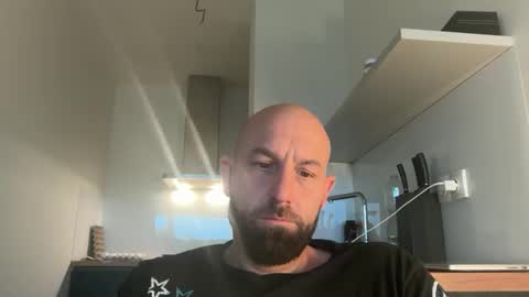 Thomas Fit online show from 09-15-25, 06:02