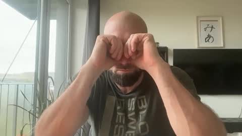 Thomas Fit online show from 10-23-25, 09:19