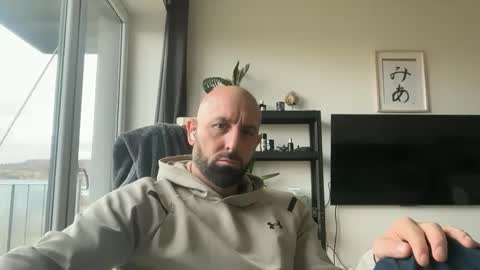 Thomas Fit online show from 11-03-25, 09:21