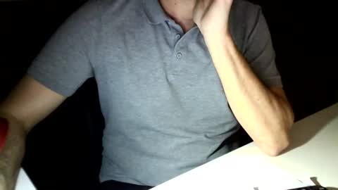 Tom online show from 01-16-25, 04:39