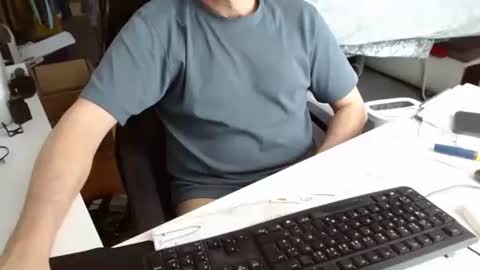 Snapshot of tomtom02029 chatting on 03-05-26, 11:28 Tom online show from 03-05-26, 11:28