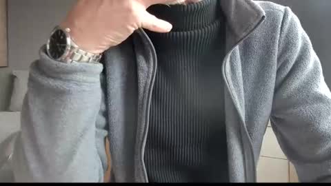 Snapshot of tomtotal chatting on 03-28-26, 10:04 Tom online show from 03-28-26, 10:04