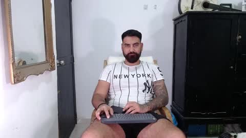 Tomas jhonson online show from 12-31-24, 08:12