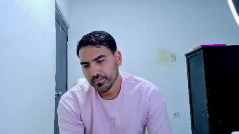 Snapshot of tomy_johnson2 chatting on 08-07-26, 01:13 Tomas jhonson online show from 08-07-26, 01:13