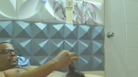 Antonio online show from 09-21-25, 01:57