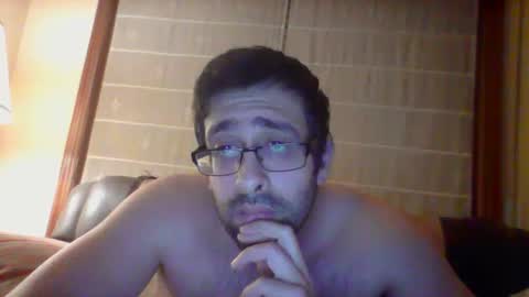 Snapshot of toni640128 chatting on 01-01-25, 10:03 toni640128 online show from 01-01-25, 10:03