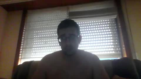 Snapshot of toni640128 chatting on 09-18-25, 04:53 toni640128 online show from 09-18-25, 04:53