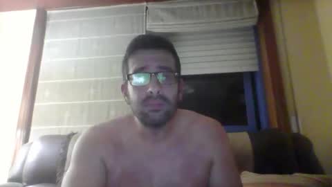 Snapshot of toni640128 chatting on 09-27-25, 02:27 toni640128 online show from 09-27-25, 02:27