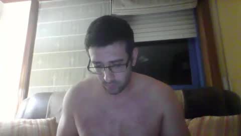 Snapshot of toni640128 chatting on 10-12-25, 12:53 toni640128 online show from 10-12-25, 12:53