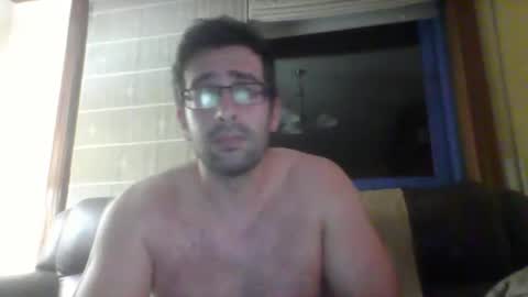 Snapshot of toni640128 chatting on 10-31-25, 12:00 toni640128 online show from 10-31-25, 12:00