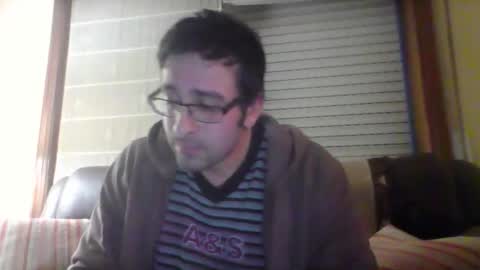 Snapshot of toni640128 chatting on 11-30-25, 01:20 toni640128 online show from 11-30-25, 01:20