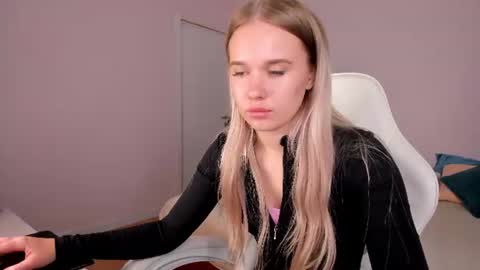 toni_pittmann online show from 07-15-26, 01:11