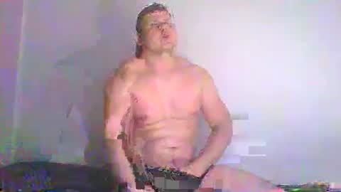 tonny54880 online show from 01-06-25, 06:31