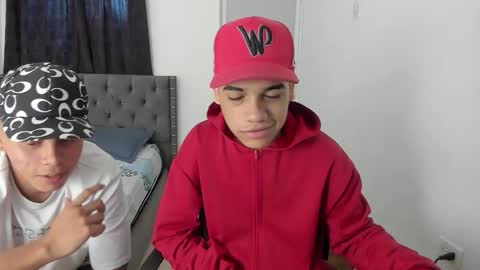 Snapshot of tonny_master chatting on 11-03-25, 01:23 tonny_master online show from 11-03-25, 01:23