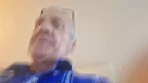 Snapshot of tony2145659365464 chatting on 10-19-25, 05:35 tony2145659365464 online show from 10-19-25, 05:35