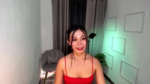 Snapshot of tony_drivesyoucrazy chatting on 02-13-25, 08:03 tony_drivesyoucrazy online show from 02-13-25, 08:03