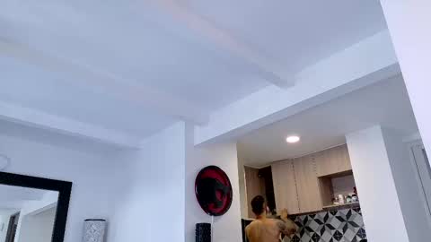 Snapshot of tony_muscle1 chatting on 11-16-25, 08:03 tony muscle1 online show from 11-16-25, 08:03