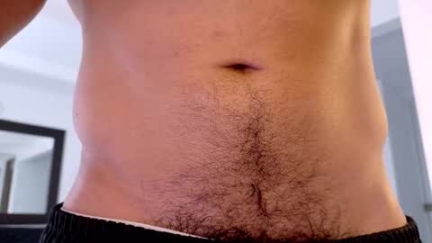 Snapshot of tony_muscle1 chatting on 11-26-25, 08:43 tony muscle1 online show from 11-26-25, 08:43