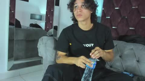 Tony Benedetti online show from 04-21-26, 08:44