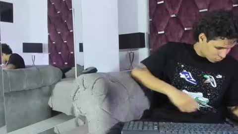 Snapshot of tonybenedetti chatting on 06-16-26, 08:33 Tony Benedetti online show from 06-16-26, 08:33