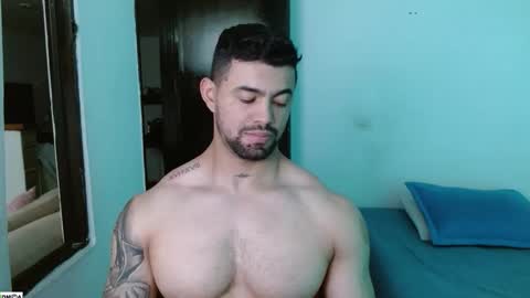 Snapshot of tonyking21 chatting on 11-05-25, 11:16 ANTONY online show from 11-05-25, 11:16